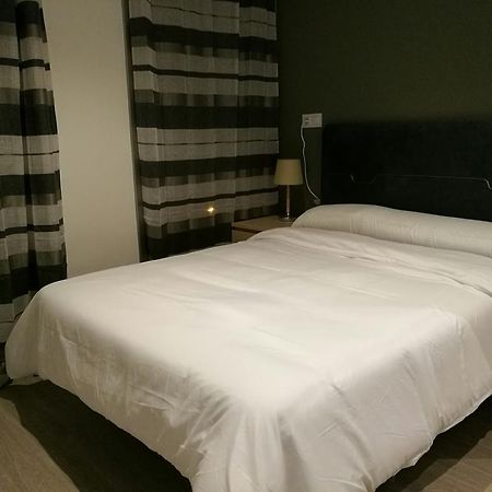 Hôtel Golden 21 à Madrid Extérieur photo