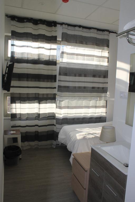 Hôtel Golden 21 à Madrid Extérieur photo